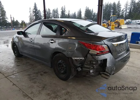 2014 Nissan Altima 2.5 S z USA, uszkodzony, nr VIN 1N4AL3AP0EC130428